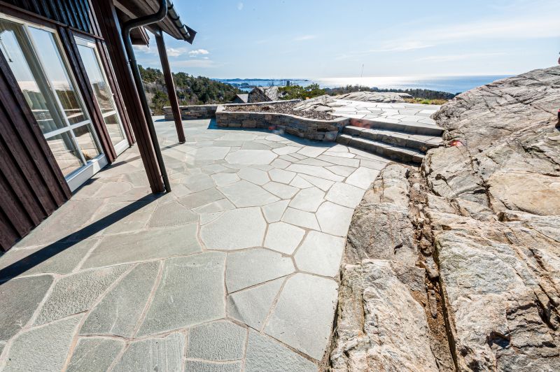 Granite Tiles Installation in Overland Park, KS